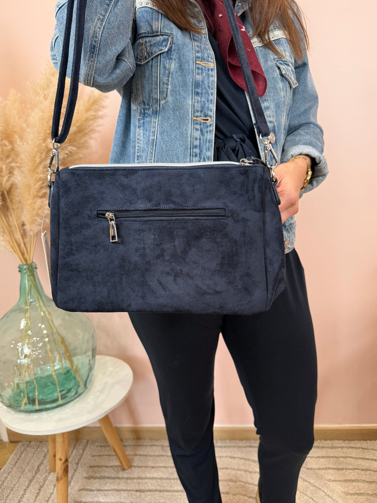 Sac bandoulière marine ou Camel