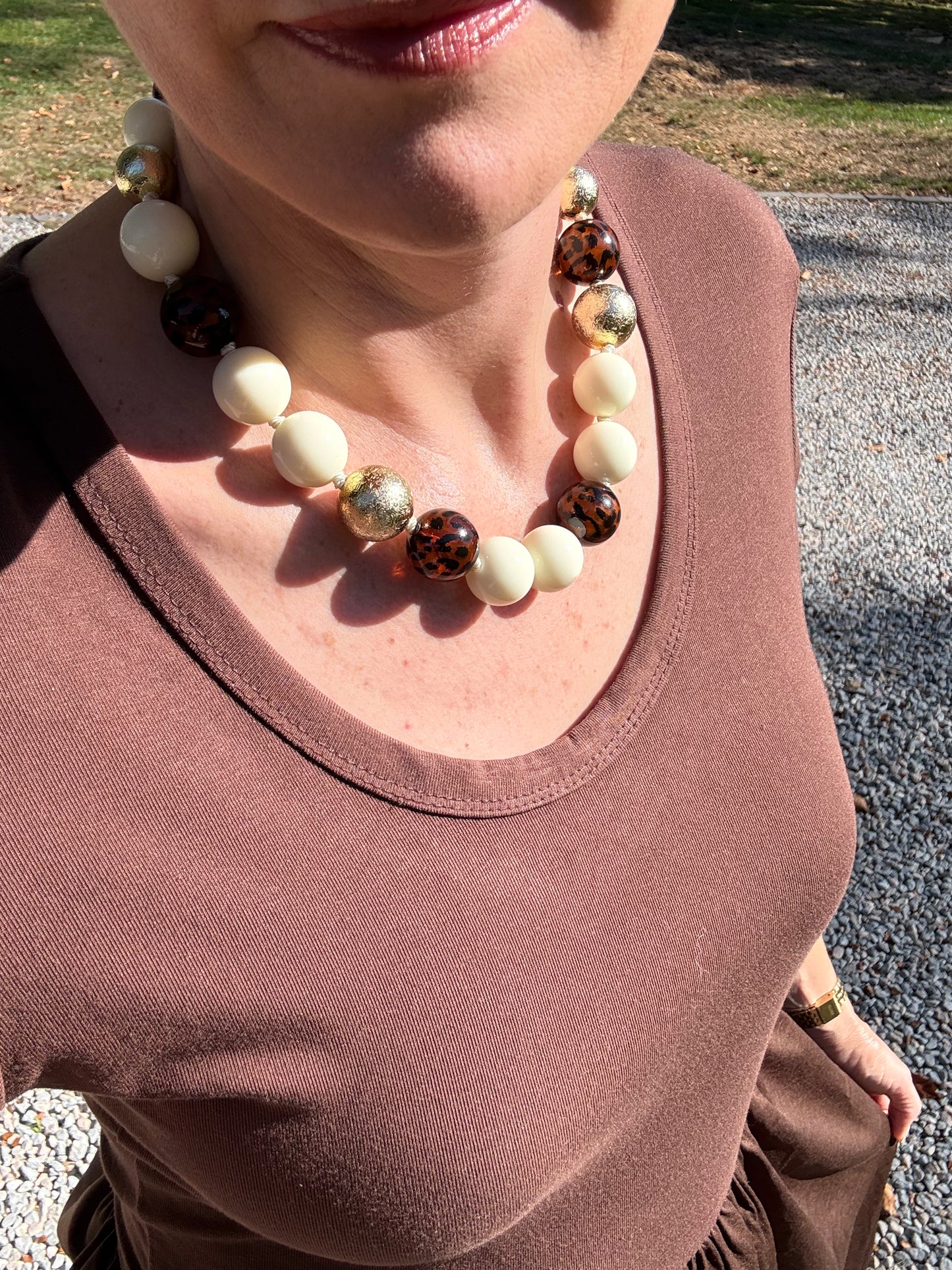 Collier Léo et doré