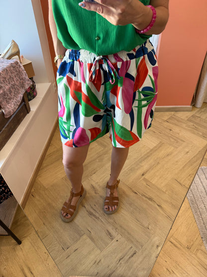 Short fleuri