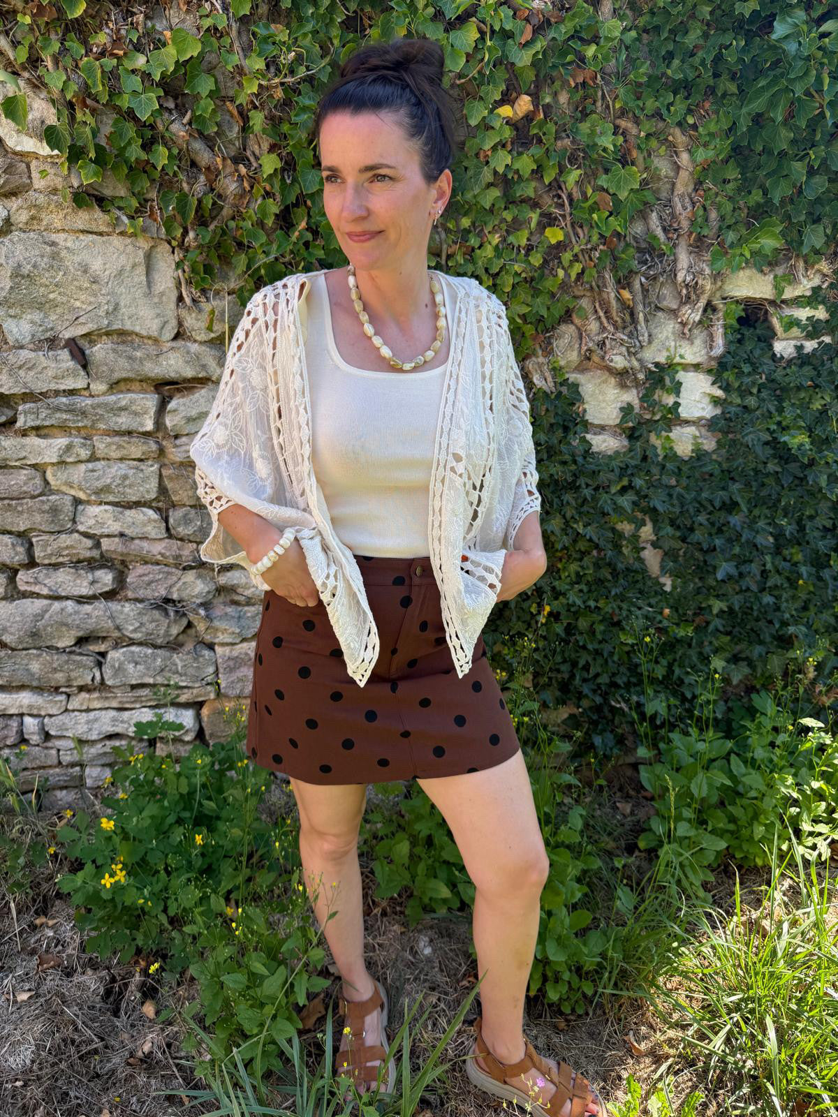 Jupe à pois marron