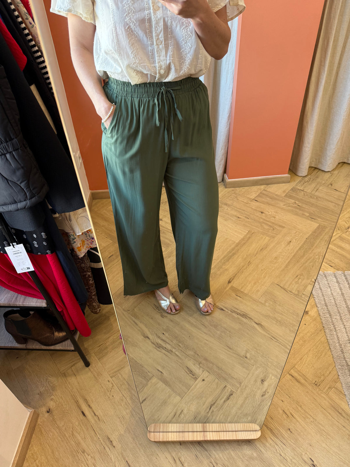 Pantalon fluide noir ou kaki