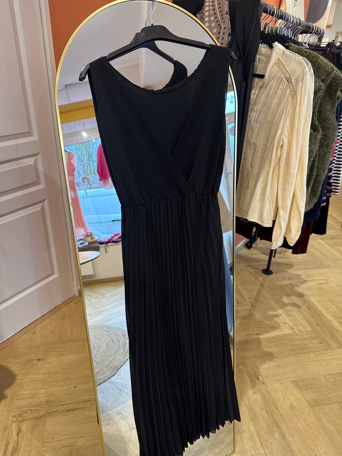 Robe cérémonie plissée
