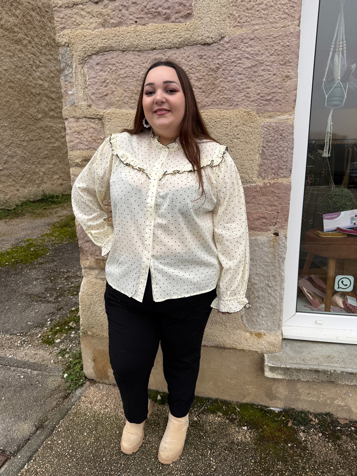 Chemise à volants