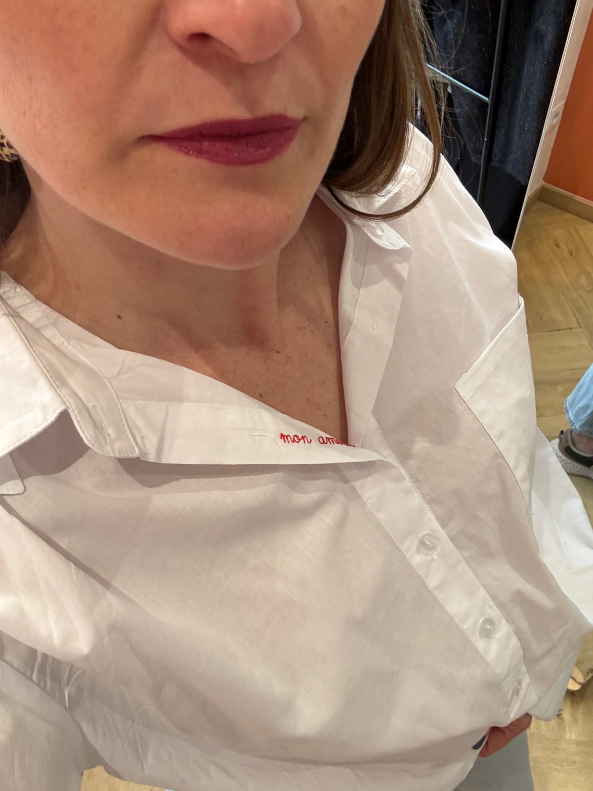 Chemise blanche brodée amour