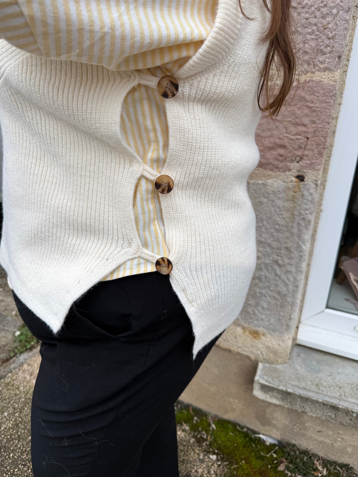 Pull sans manche crème