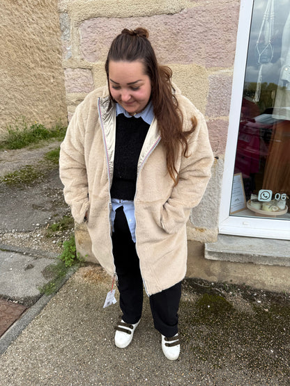 Parka imperméable fourrée dorée