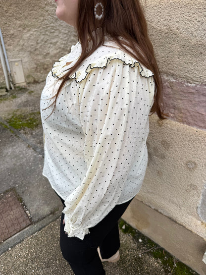 Chemise à volants