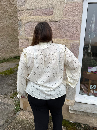 Chemise à volants